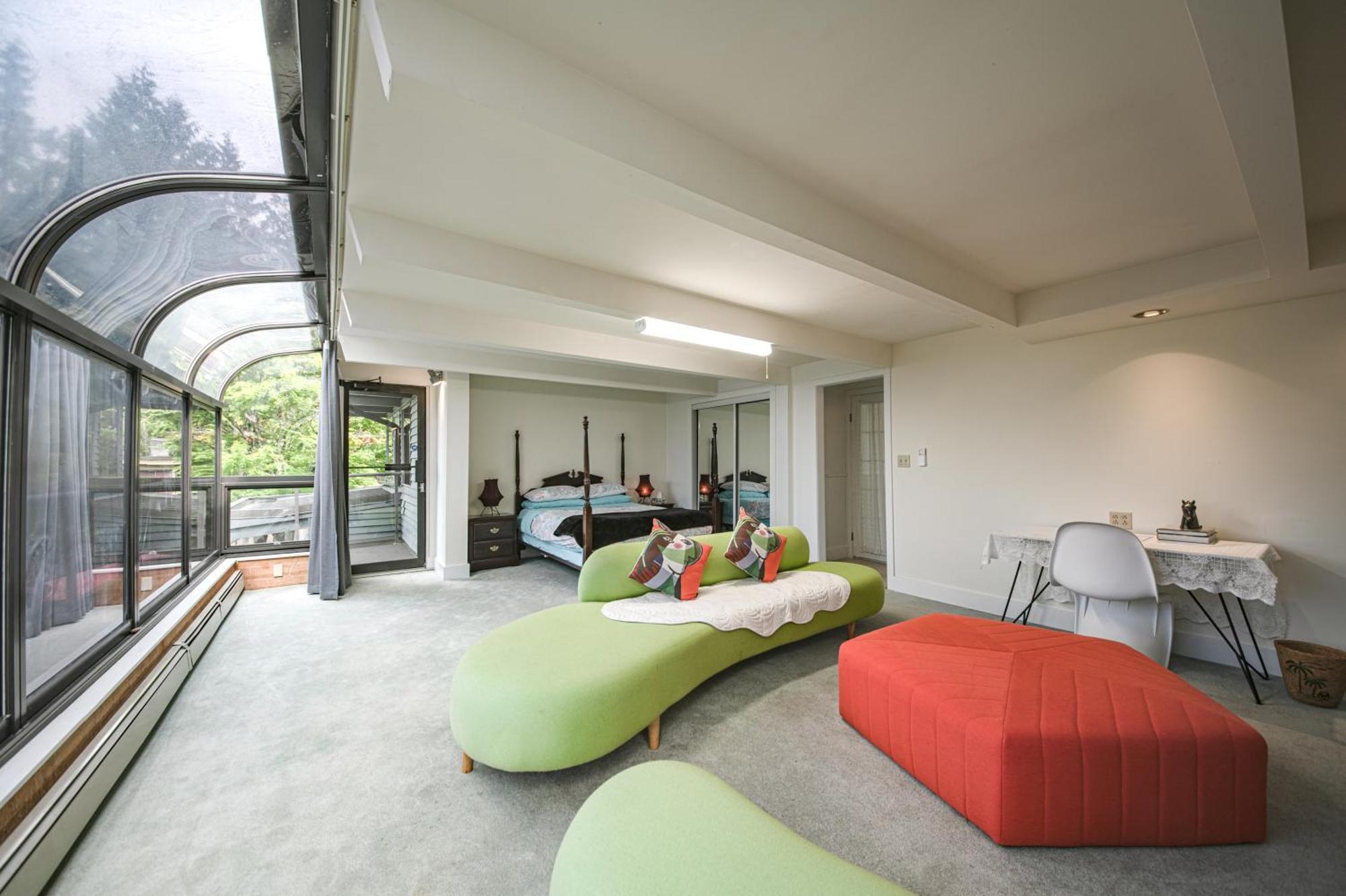 Grouse Cheerful Large Private Bedroom, Bath, Shared Deck, Pool, Hot Tub North Vancouver Buitenkant foto